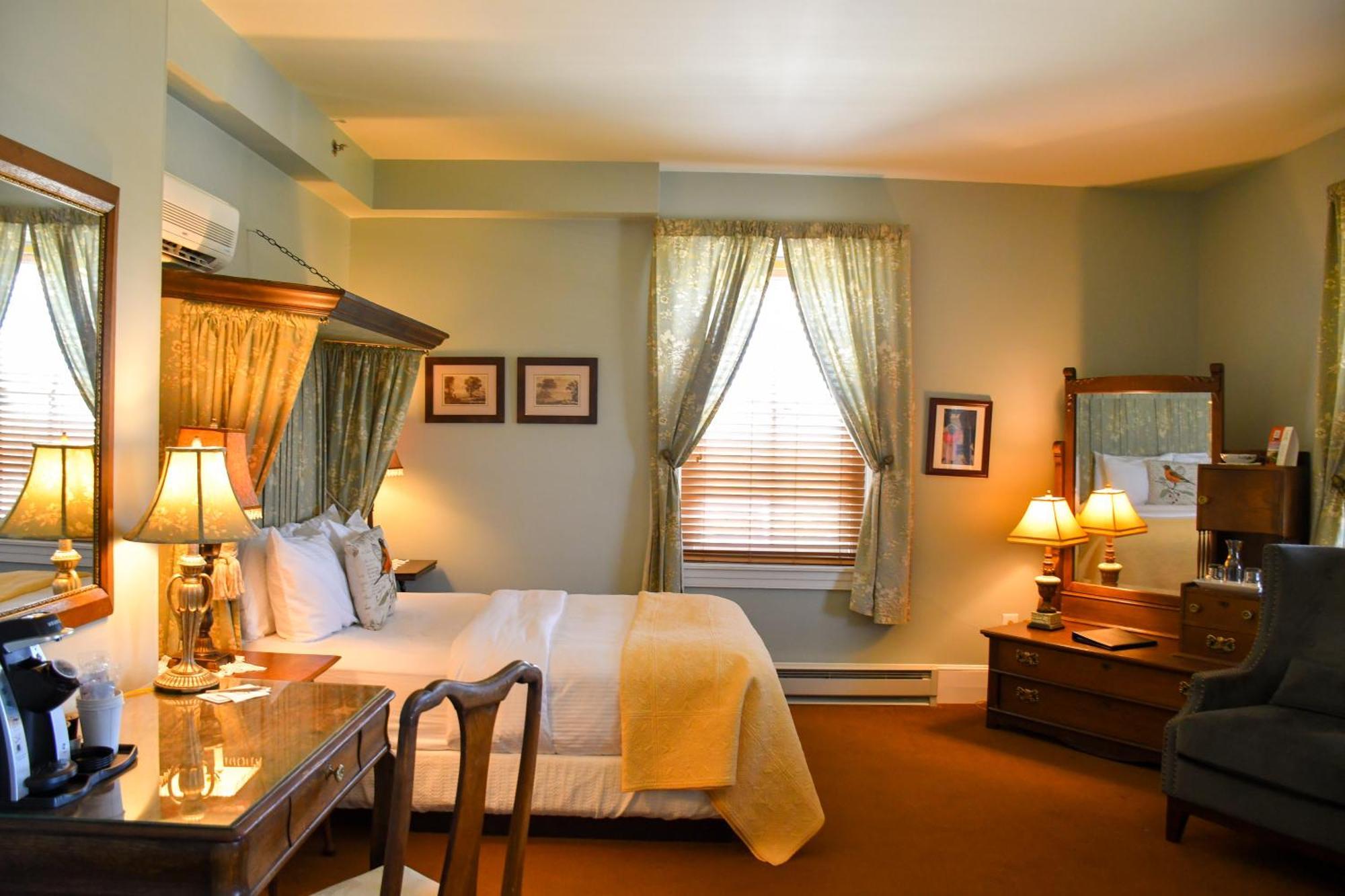The Sayre Mansion Bed & Breakfast Bethlehem Exterior photo